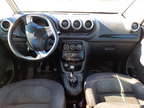 Imagen 7 de 10 de Citroën C3 Picasso 1.6 Sx 110cv 2013