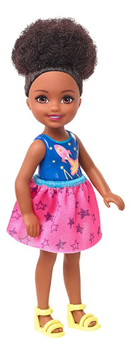 Barbie Club Chelsea Doll, Muñeca Morena De 6 Pulgadas Con G