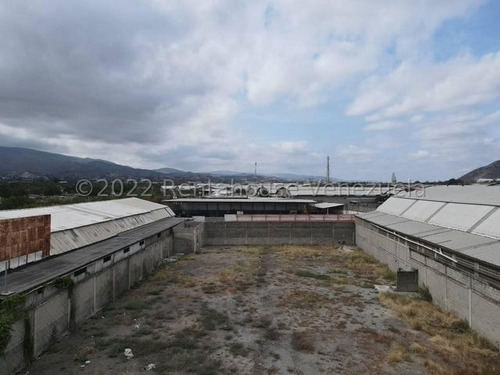 Imagen 6 de 30 de Terreno En Venta Zona Industrial , 2338 Metros2. Contacto 0424-5620928 Flex 22-19849 Z05