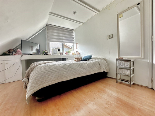 Casa En Venta De 5 Dorm. En Las Condes