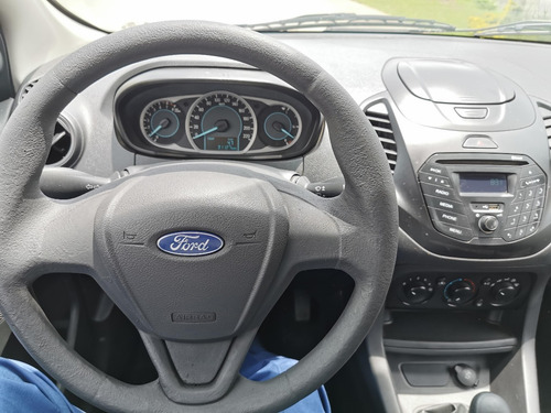 Imagen 13 de 14 de Ford Figo 2018 Sedan Impulse Ac