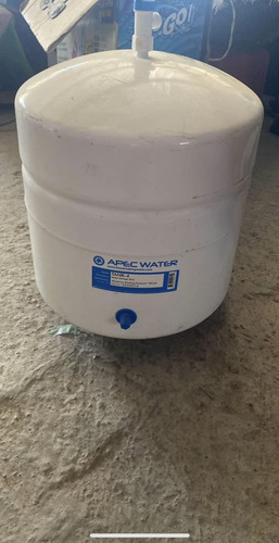 Tanque De Almacenamiento De Agua De Inversa Prepresurizada (Usado)