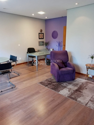 Imagem 2 de 12 de Sala/conjunto - Auxiliadora - Ref: 327522 - V-327522
