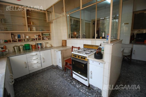 Imagen 9 de 17 de Destacada Residencia Excelente Ubicación.