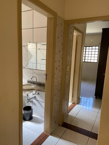 Imagem 17 de 26 de Casa Em Anápolis. Ótima Localização