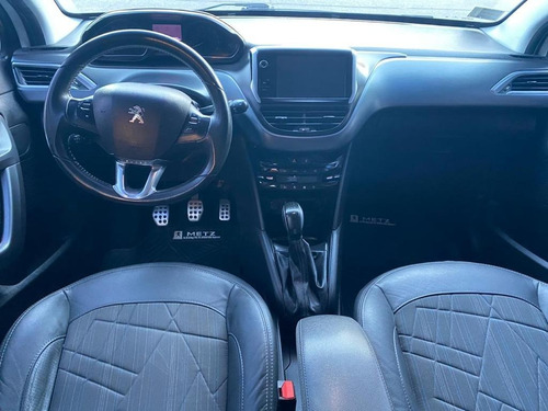 Peugeot 208 Feline 2016