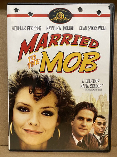 Dvd Married To The Mob / Casada Con La Mafia