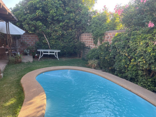 Excelente Casa 4d 2b 2e Piscina