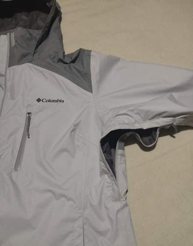 Chamarra Columbia Omni Tech Impermeable Xl Gris De Mujer (Usado)