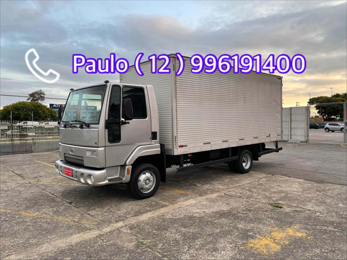 Imagem 9 de 15 de Caminhão Ford Cargo 712 Baú 2012