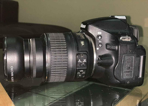 Cámara Profesional Nikon D5100 Como Nueva, Poco Uso.