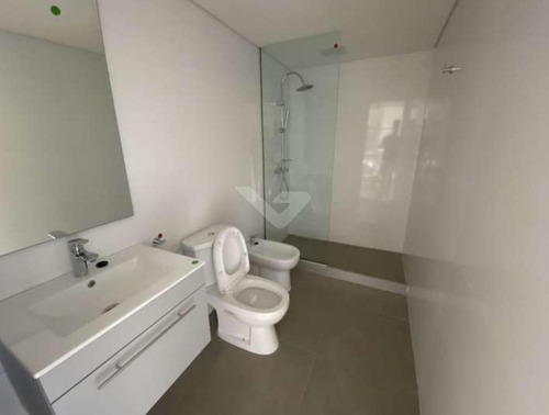 Venta Apartamento Centro 3 Dormitorios Garaje Dobre, Box, Bicicletero