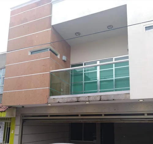 Casa En Venta En Fracc Staiujat