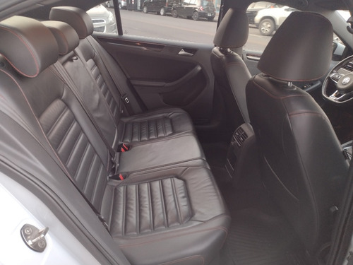 Volkswagen Vento 2.0 Tsi Gli 211cv App Connect + Nav