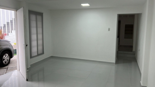 Imagen 2 de 8 de Alquilo Departamento Excelente Ubicación De Urdesa S/m Con A/c