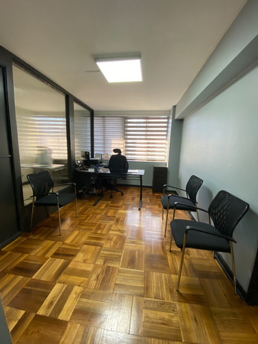Oportunidad En Inversión Y Realizar Actividad Laboral