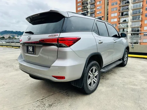Toyota Fortuner Srv 2.4 Turbo Diesel Automatica 2022