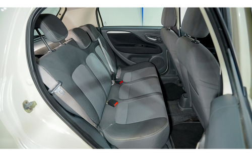 Fiat Punto 1.6 ESSENCE 16V FLEX 4P AUTOMATIZADO
