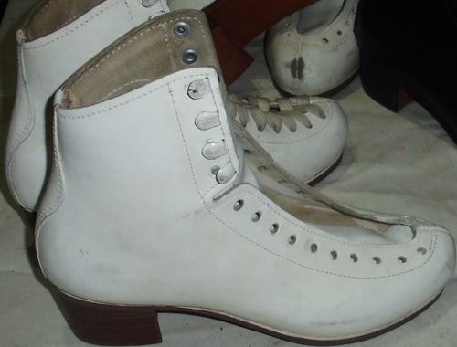 Botas Para Patines  Cuero N°37 Blancas-- Liniers