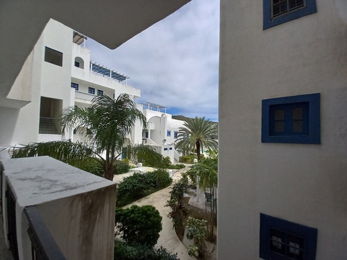 Imagen 9 de 12 de Hermoso Apartamento Con Vista A La Ciudad