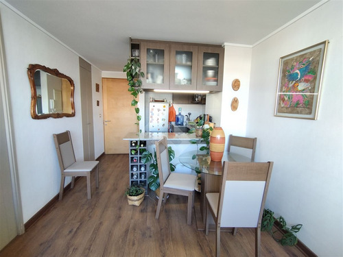 Departamento En Venta De 1 Dorm. En Concón