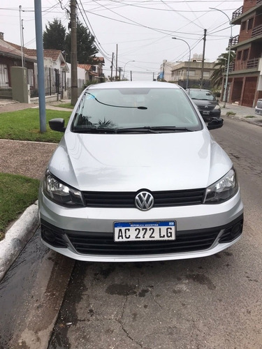 Imagen 3 de 7 de Volkswagen Gol Trend 2018 1.6 Trendline 101cv 3p