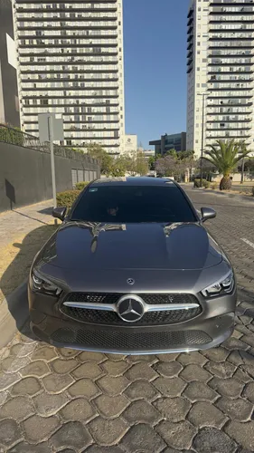 Mercedes-Benz Clase CLA 1.3 200 Progressive