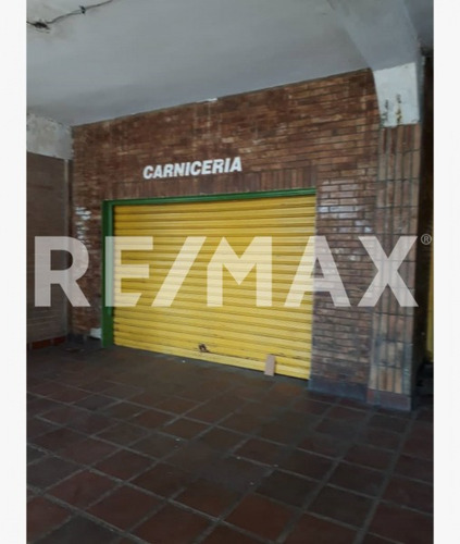 Imagen 4 de 6 de Se Vende Local Comercial En La Av. Principal De Los Guaritos