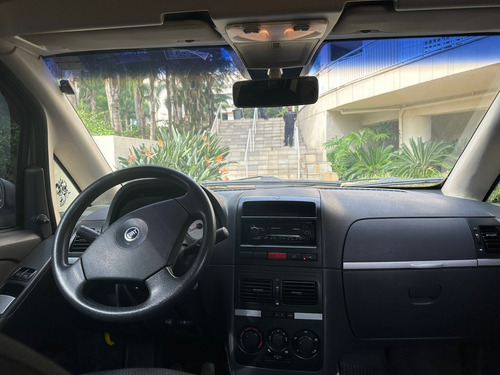 Fiat Idea 1.4 Elx Flex 5p