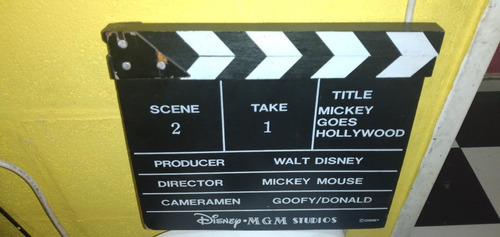 Imagen 1 de 6 de Claqueta De Cine Mickey Hollywood 