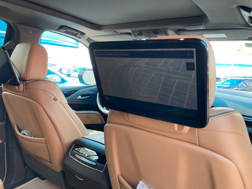 Imagen 13 de 15 de Cadillac Escalade 2021 6.2 Esv Premium At