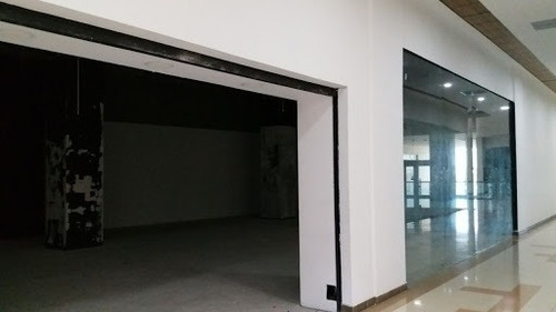 Locales En Venta San Juan Plaza 815-129