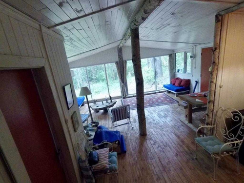 Hermosa Propiedad Con Casa De Madera Nativa Estilo Alpes