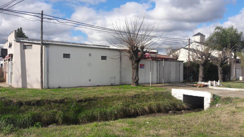 Imagen 3 de 6 de Local - Pueblo Nuevo