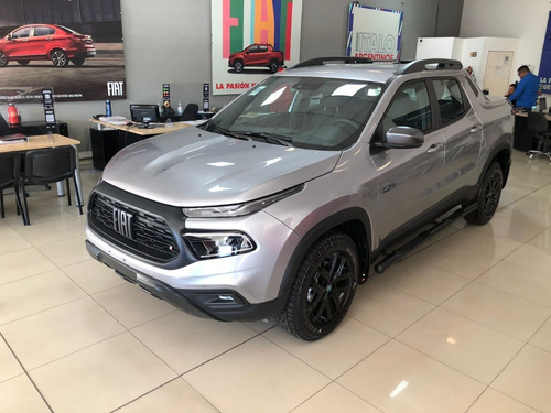 Imagen 1 de 16 de Fiat Toro Ultra 4x4 At9 R