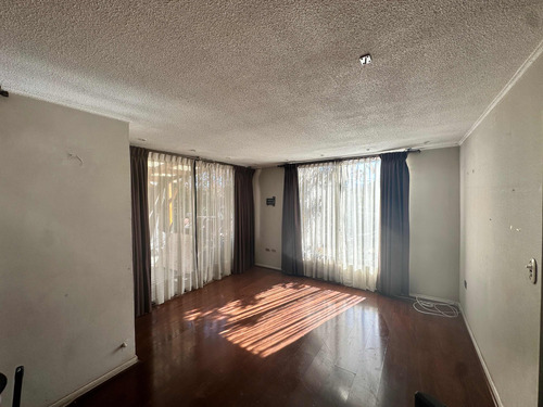 3 Dormitorios 3 Baños , Lujosa Cocina Amoblada