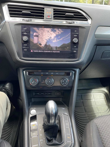 Imagen 5 de 15 de Volkswagen Tiguan 2018 1.4 Comfortline Plus At