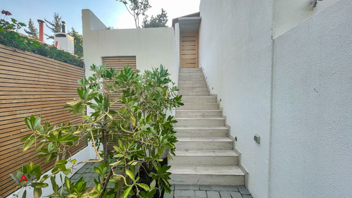 Espectacular Casa En Las Lomas De La Dehesa