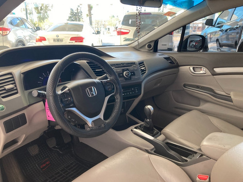 Imagen 8 de 17 de Honda Civic Exs 1.8 Mt