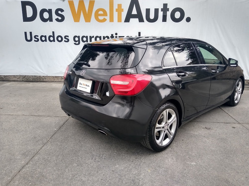 Imagen 12 de 15 de Mercedes Benz Clase A200 Automático 2015 Negro Unico