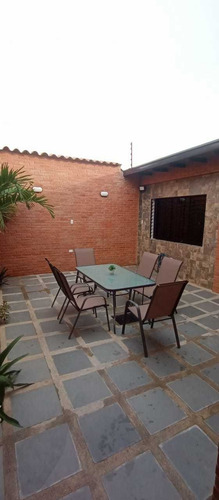 Lujosa Casa En Venta San Diego Villa Country Club Gavip