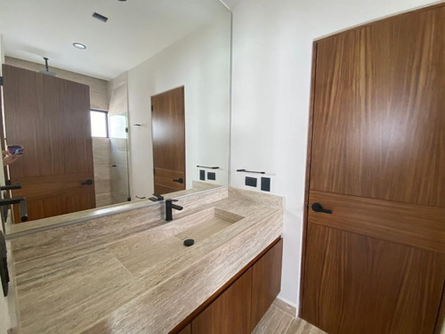 Imagen 18 de 21 de Casa En Venta En Residencial Aqua, Cancun