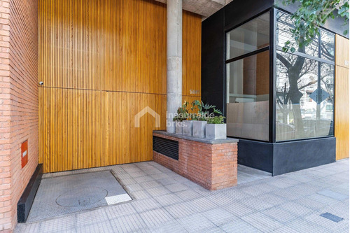Venta 2 Amb Semicerrado Con Terraza Y Parrilla Propia En Palermo Hollywood