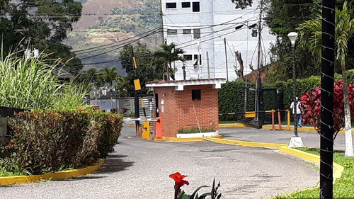 Imagen 2 de 24 de Fabuloso Apto Remodelado En Parque Caiza (amoblado Y Equipado)