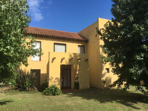Casa - Pilar Del Este