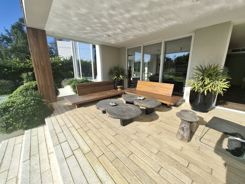 Casa . Venta. Buenos Aires Golf . Bella Vista.