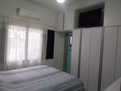 Casa Isolada Com 4 Quartos, Sendo 2 Suites- 250m² - Lado Praia Com Edícula - Confortom Elegancia |