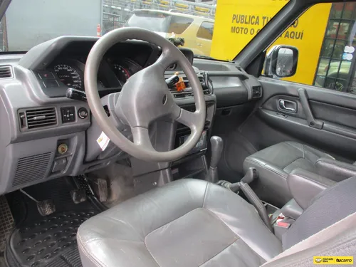 Mitsubishi Montero V6 V43waa 4x4 3.0 Mt Aa