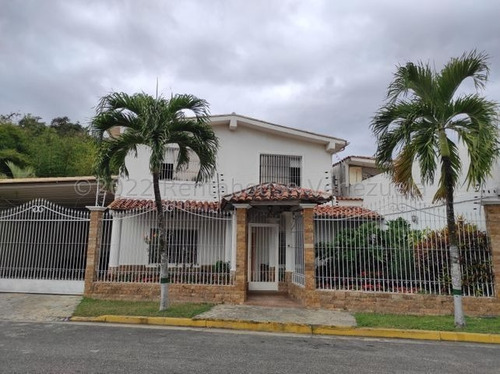 Imagen 28 de 28 de Lujosa Casa Quinta Totalmente Amoblada Urb. Guaracarima La Victoria 23-17246 Ejc 04243439046