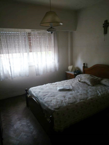 Imagen 3 de 14 de Importante Vivienda Multifamiliar En San Andres